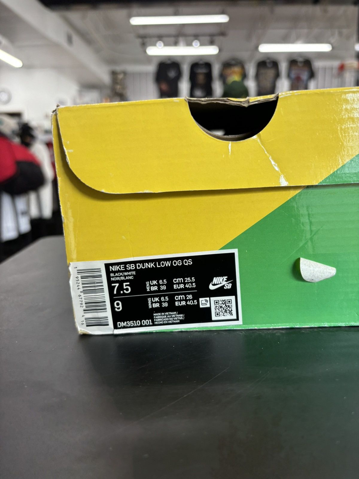 Nike Nike SB Dunk Low OG size 7.5 Size US 7.5 / EU 40-41 - 10 Thumbnail