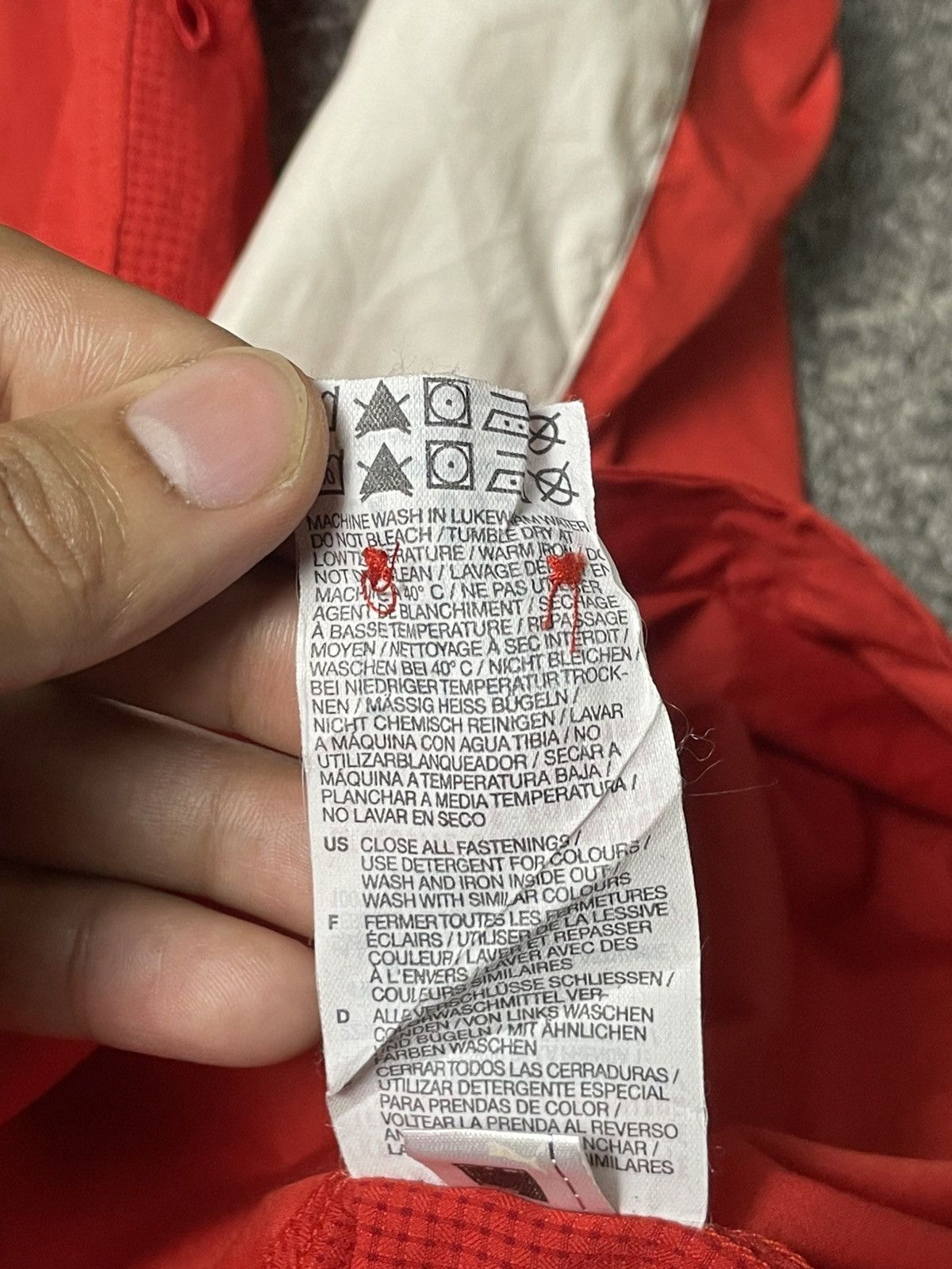 Ferrari × Puma × Vintage FERRARI F1 x PUMA BARCODE LONG SLEEVE SHIRT (85) Size US L / EU 52-54 / 3 - 15 Thumbnail