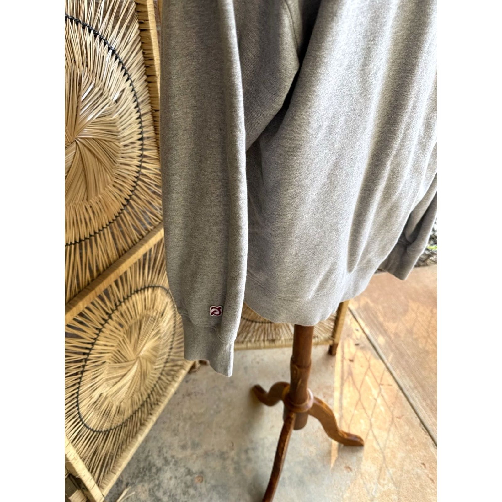 Vintage Peloton Women's Pullover Hoodie Gray Medium Pocket Half Zip Sweatshirt Sweatshirt (Regular) Mens? Womens? Size M / US 6-8 / IT 42-44 - 7 Thumbnail