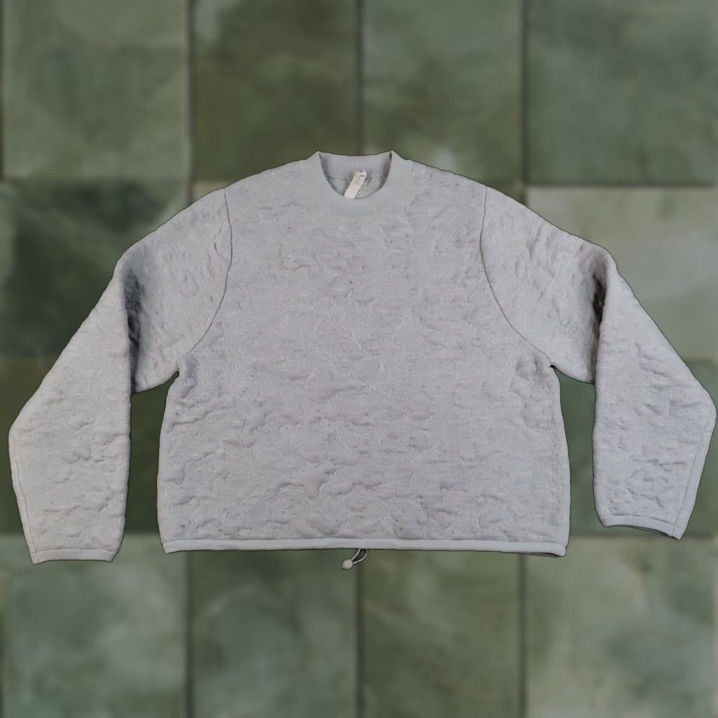 Lululemon Lululemon Sweater Size 8 Heathered Gray Jacquard Multi-Texture Crew Neck Womens Size M / US 6-8 / IT 42-44 - 1 Thumbnail