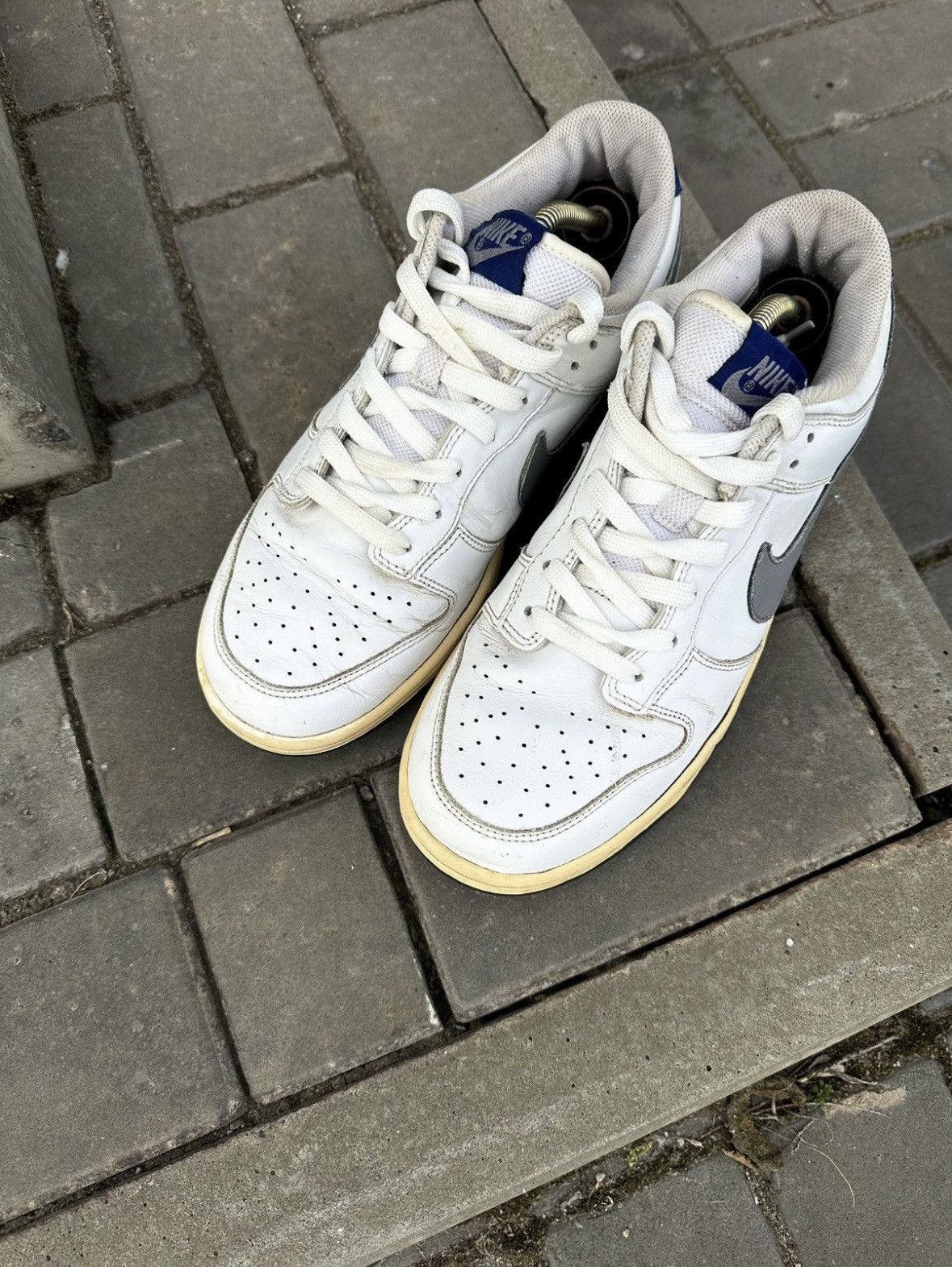 Nike Vintage Nike Dunk Low White Charc US 9 Size US 9 / EU 42 - 4 Thumbnail