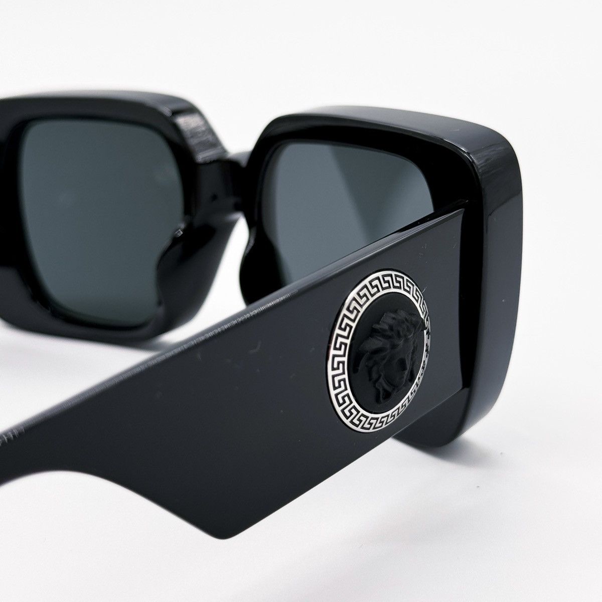 Versace NEW VERSACE VE4473U GB1/87 WOMEN SQUARE SUNGLASSES VERSACE Size ONE SIZE - 7 Thumbnail