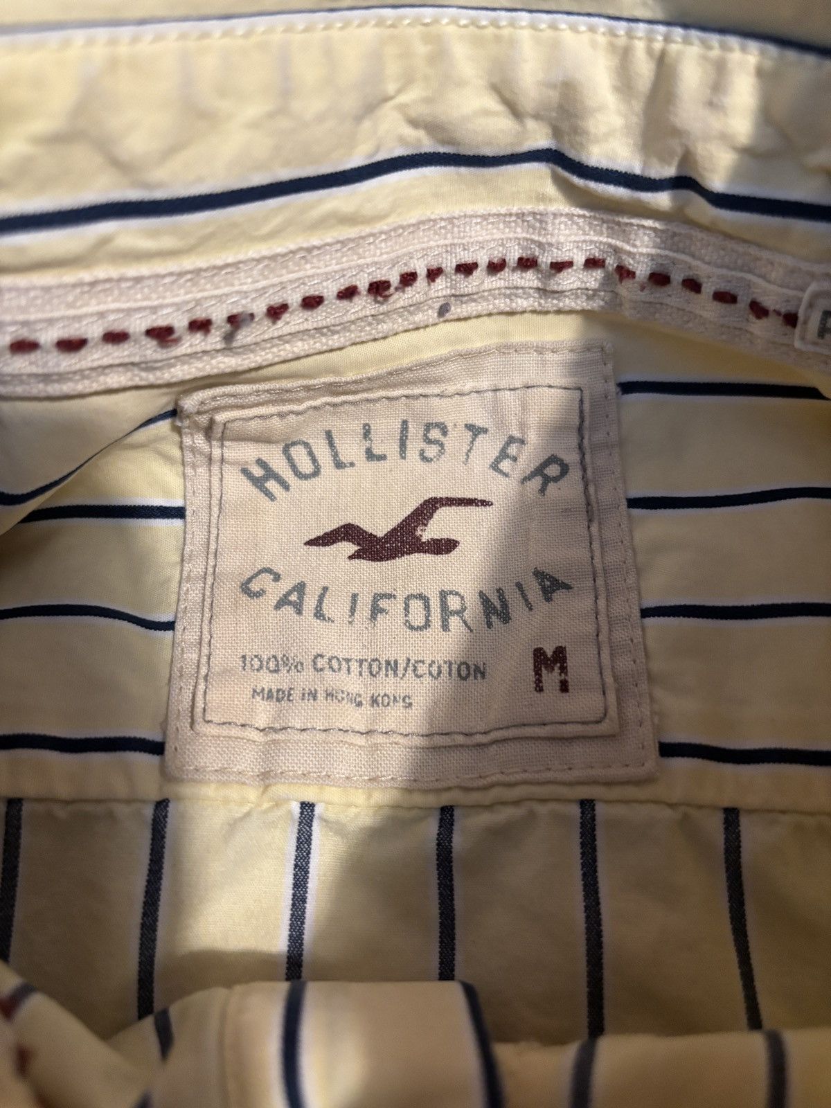 Hollister Cream and Blue striped Hollister button down Size US M / EU 48-50 / 2 - 4 Thumbnail