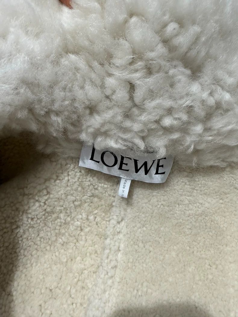 Loewe Loewe Carce color fur coat Size S / US 4 / IT 40 - 4 Thumbnail