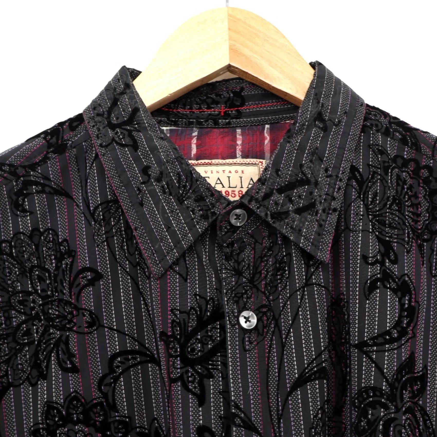 Velvet Vintage Italia Shirt XL Black Floral Velvet Button-Up Long Sleeve Men’s Button-Down Shirt Size US XL / EU 56 / 4 - 4 Thumbnail