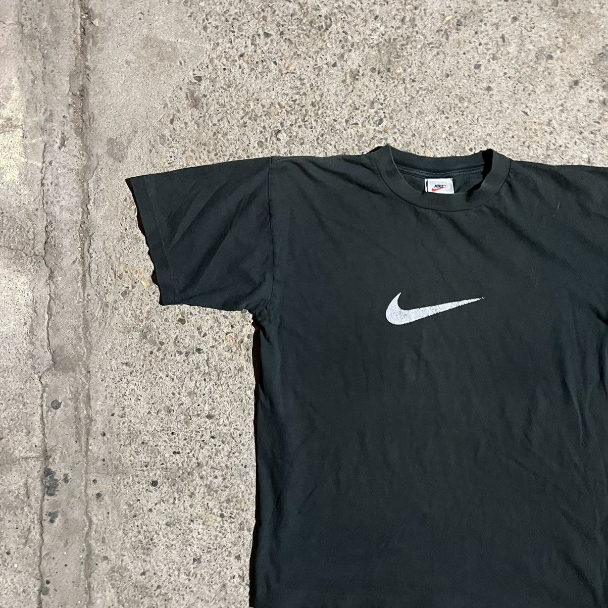 Nike × Vintage Vintage 90’s Nike Center Swoosh T-shirt classic Size US M / EU 48-50 / 2 - 3 Thumbnail