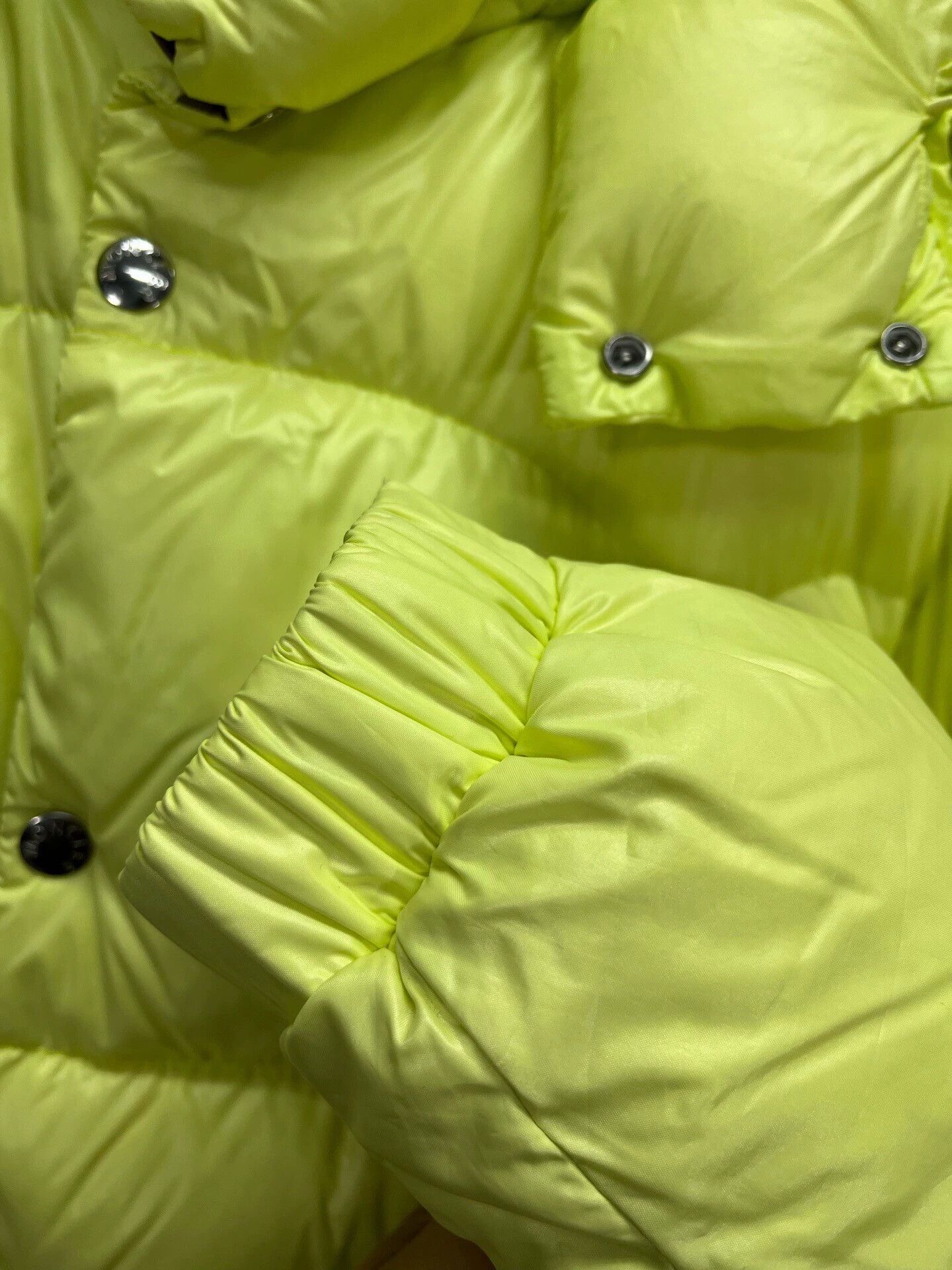 Moncler MONCLER Fluorescent Yellow Down Jacket 5 99New WornOnce Size XXL / US 16-18 / IT 52-54 - 4 Thumbnail