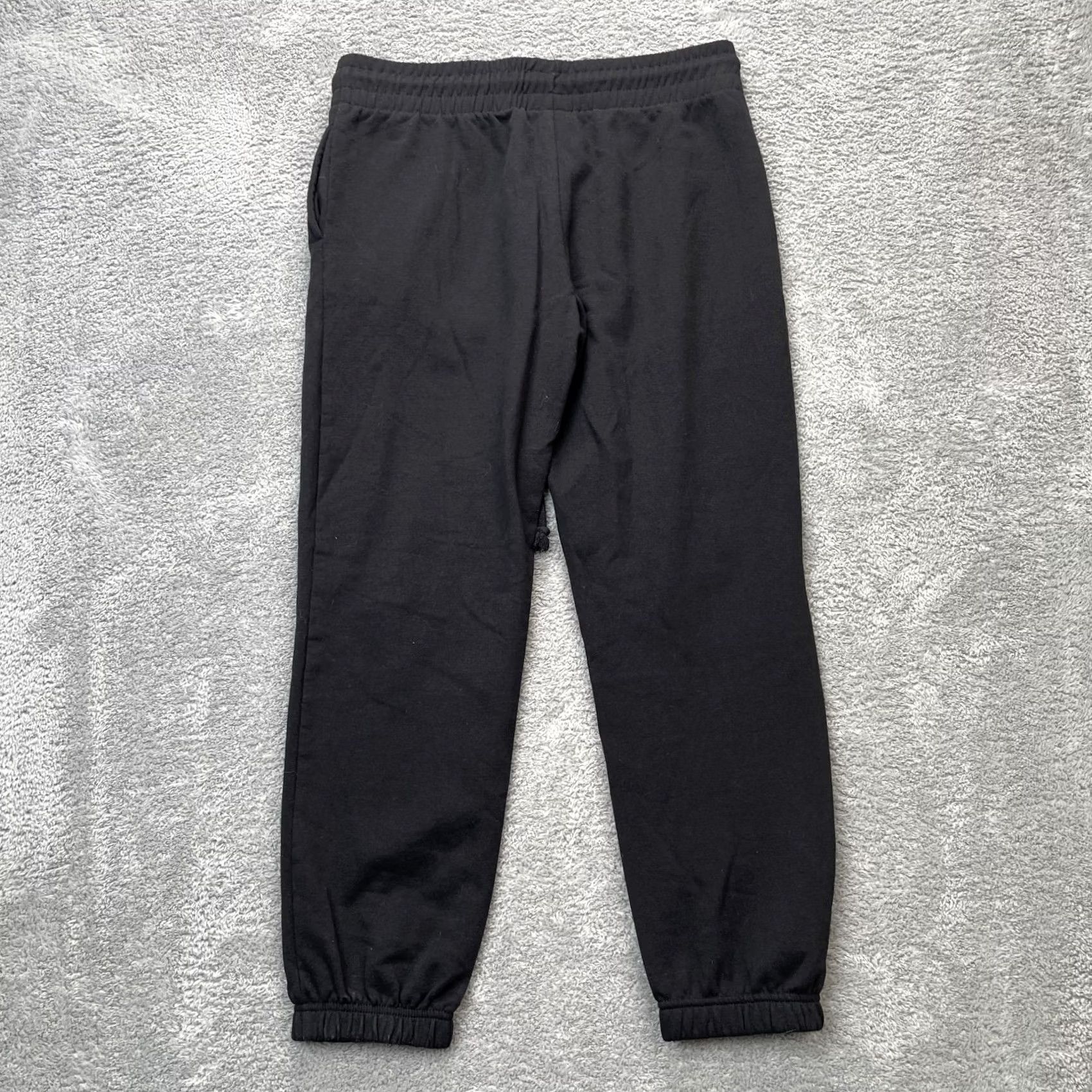 Vintage Deadpool Pants Mens M Black Joggers Sweatpants Marvel Embroidered Comics Jogger Regular Tapered Inseam 26 Pockets Lined Comfortable Easy Care Size US 31 - 2 Thumbnail