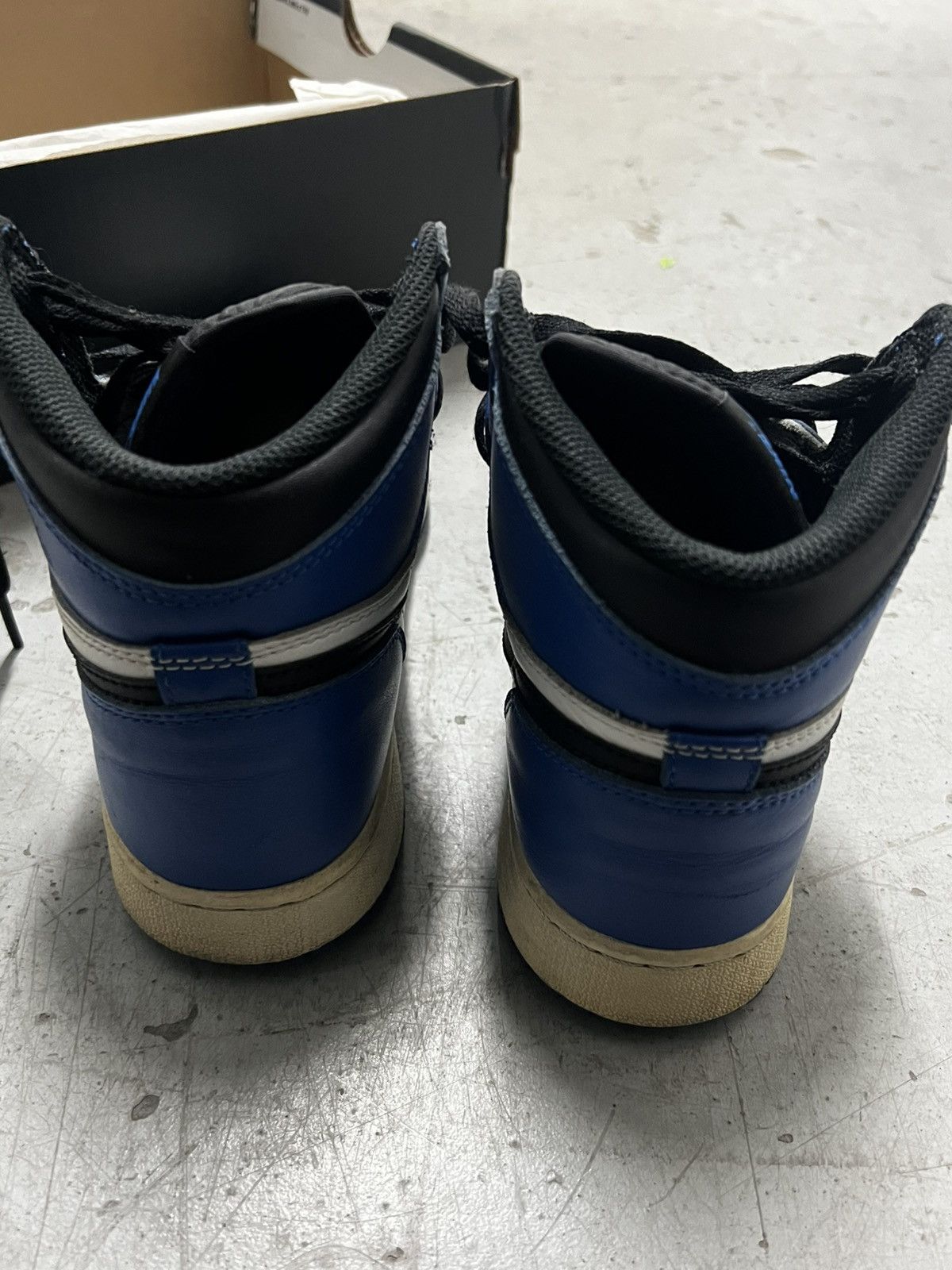 Nike Nike Jordan 1 Retro High “Game Royal” Size US 6.5 / EU 39-40 - 6 Thumbnail