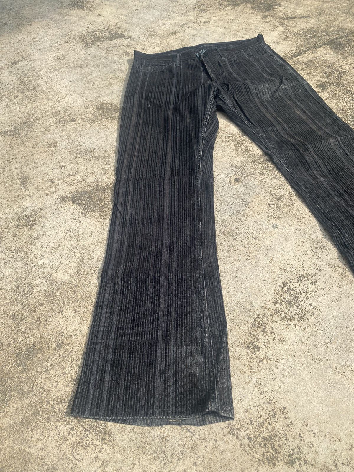 If Six Was Nine Flare Rupert Velvet Distressed Bootcut Size US 32 / EU 48 - 1 Thumbnail