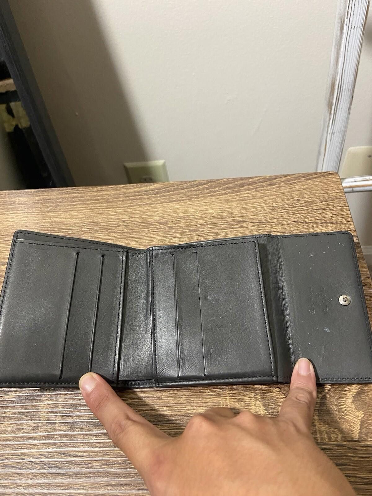 Louis Vuitton Louis Vuitton charcoal gray matte monogram trifold wallet Size ONE SIZE - 9 Thumbnail