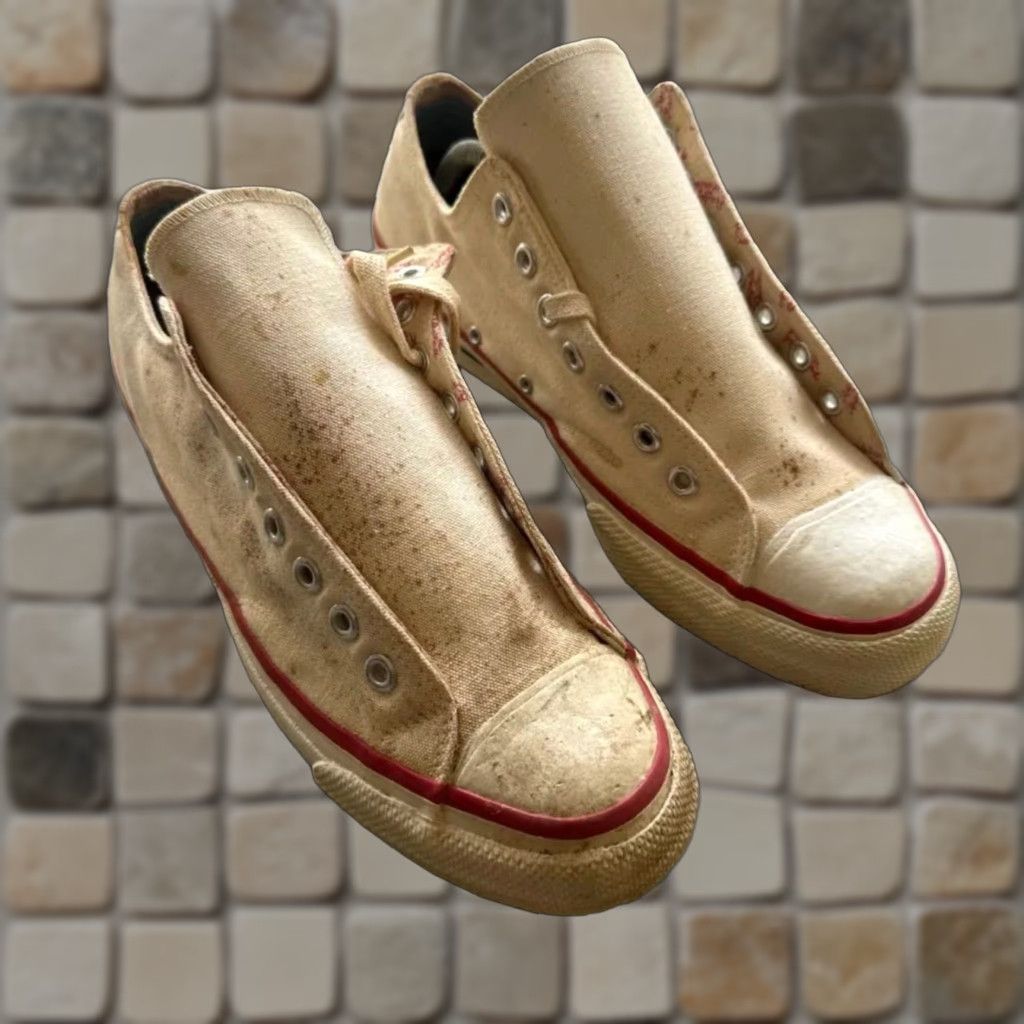 Bata VINTAGE Bata Bullets Converse Copies Sneakers Men 10.5 White NOS Size US 11 / EU 44 - 1 Thumbnail