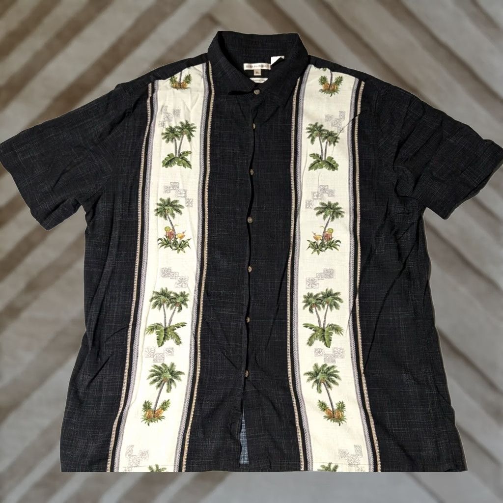 Vintage BURMA BIBAS CLASSIC FIT Men XL Black Palm Tree Panel Rayon Bowling Camp Shirt Size US XL / EU 56 / 4 - 1 Thumbnail