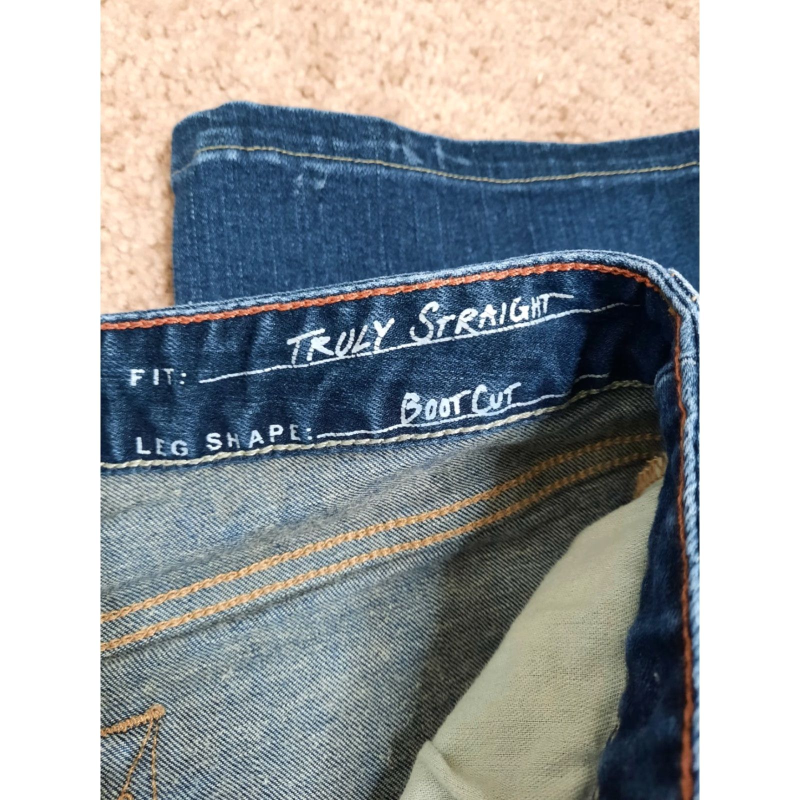 Eddie Bauer Eddie Bauer Women's Jeans Truly Straight Bootcut Dark Wash Stretch Denim 8 30x28 Blue Boots? Size 30" / US 8 / IT 44 - 3 Thumbnail