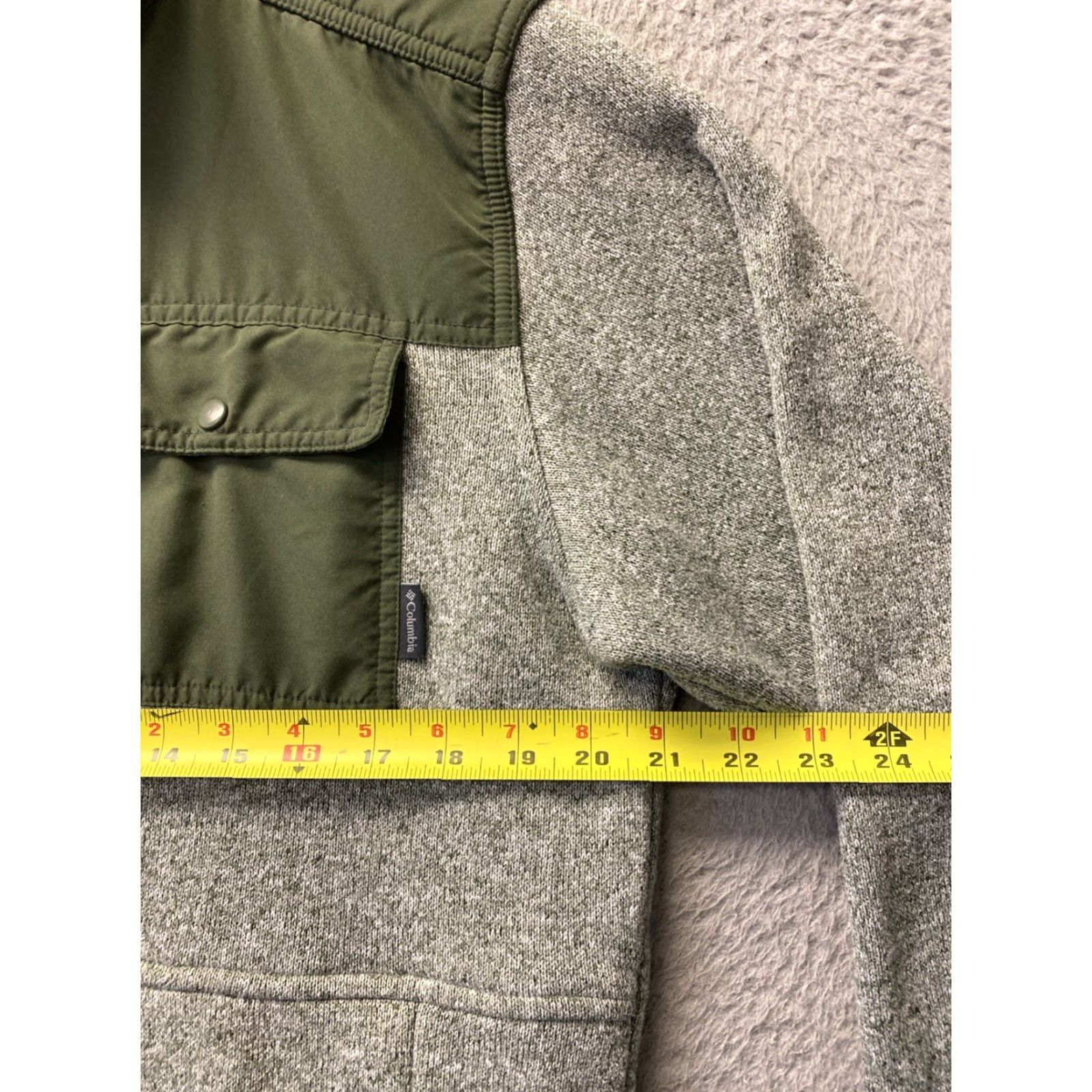 Vintage Columbia Jacket Men’s Large Regular Green Gray Full Zip Pockets Outdoor Light Jacket Men’s Size US L / EU 52-54 / 3 - 5 Thumbnail