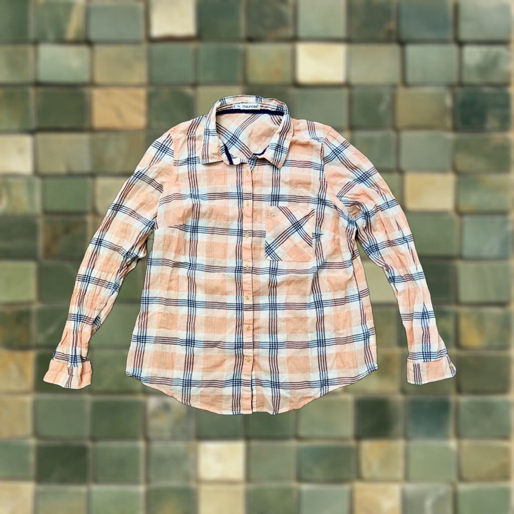 Vintage Maurices Button-Down Shirt Pink Plaid Front Pocket Women’s Size 0 Long Sleeve Adult Small Pink Plaid Mens? Wait. Size XS / US 0-2 / IT 36-38 - 1 Thumbnail