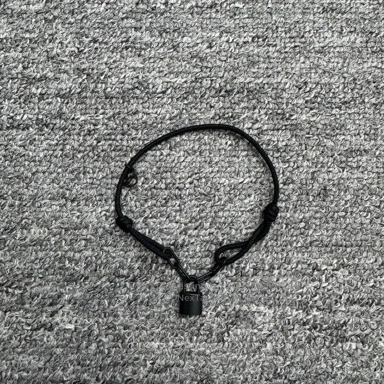 Louis Vuitton Louis Vuitton LV Charity Bracelet. Size ONE SIZE - 1 Thumbnail