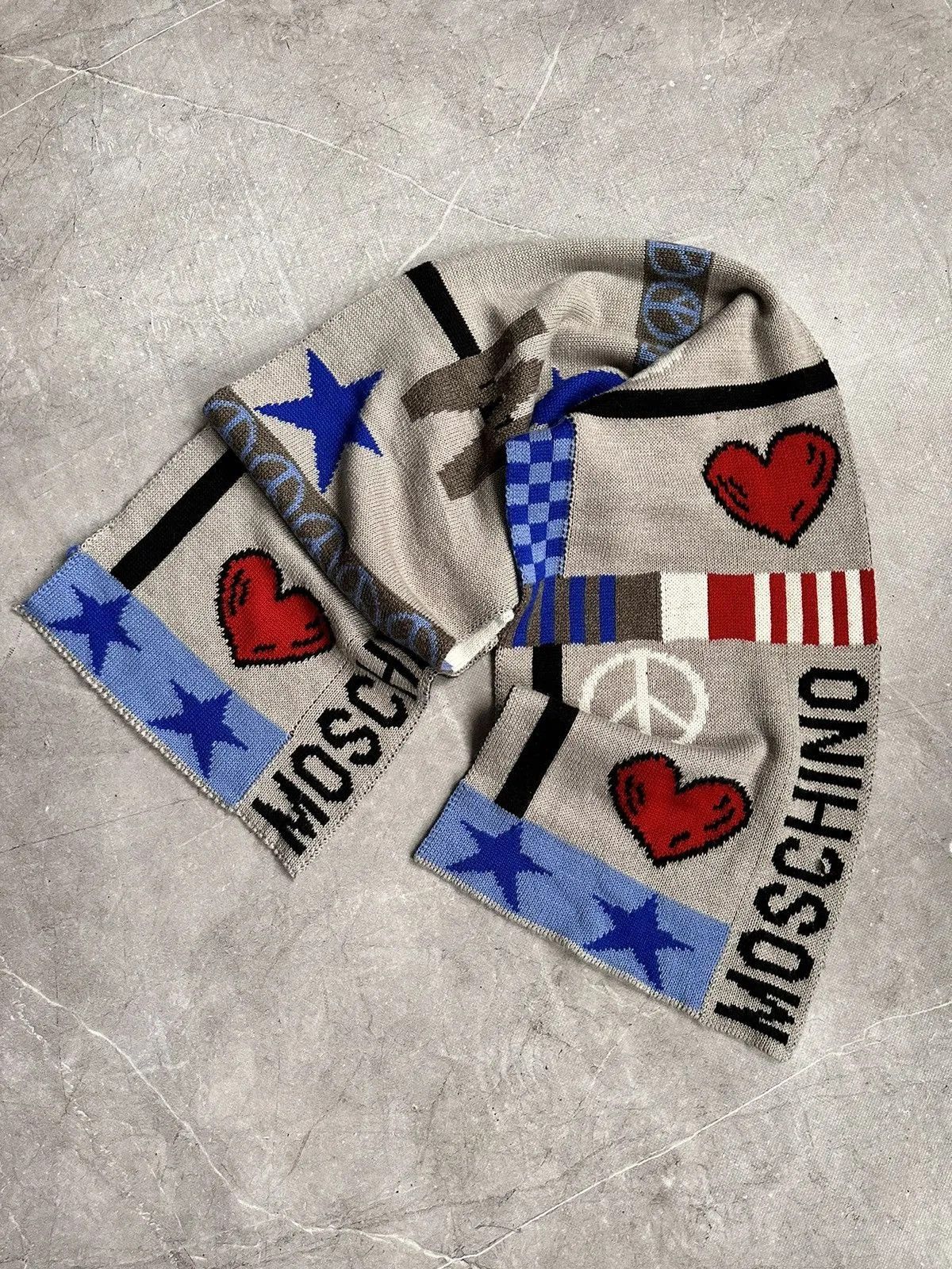 Moschino Wow😻 Vintage Scarf Moschino Wool LGB Y2K IfSixWasNine Style Size ONE SIZE - 4 Thumbnail