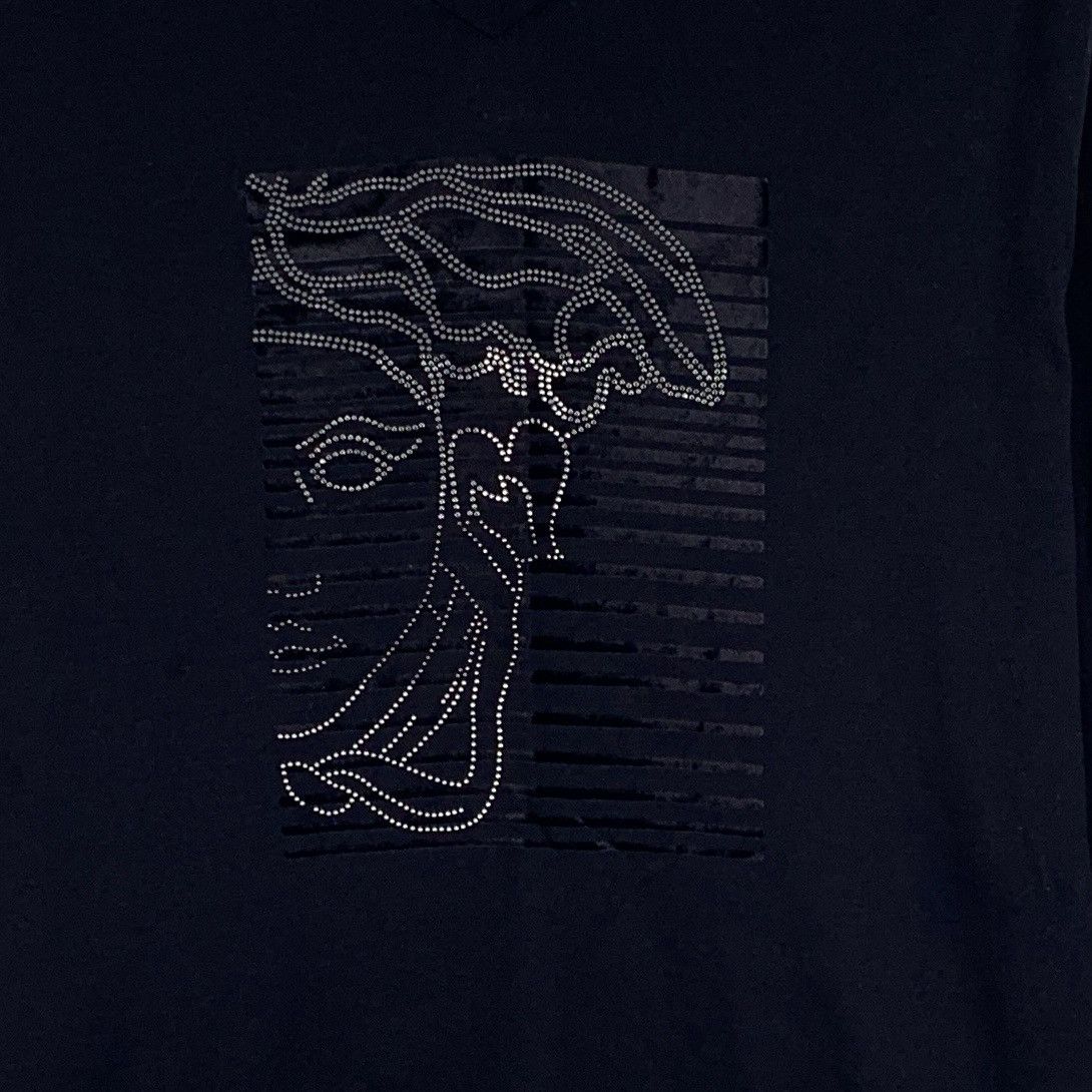 Versace Versace Medusa Head Rhinestone Long Sleeve T-Shirt K26WX Size US S / EU 44-46 / 1 - 4 Thumbnail