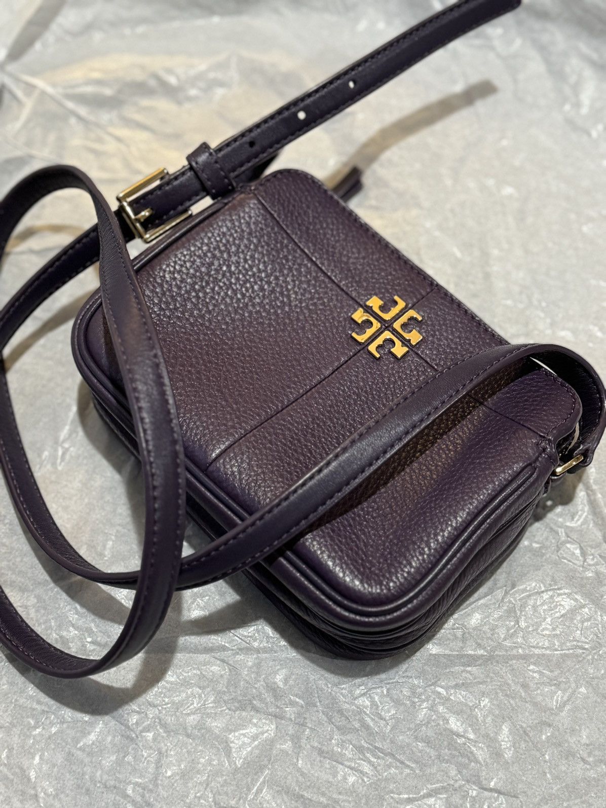 Tory Burch Tory Burch Ivy Zip Crossbody Bag in Purple Color Size ONE SIZE - 1 Thumbnail