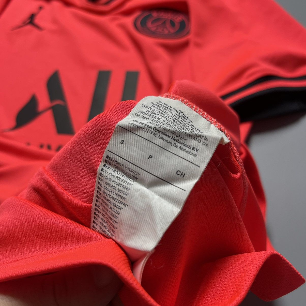 Jordan Brand PSG NIKE 2019/2020 FOOTBALL SOCCER AWAY JERSEY #7 MBAPPE Size US S / EU 44-46 / 1 - 10 Thumbnail