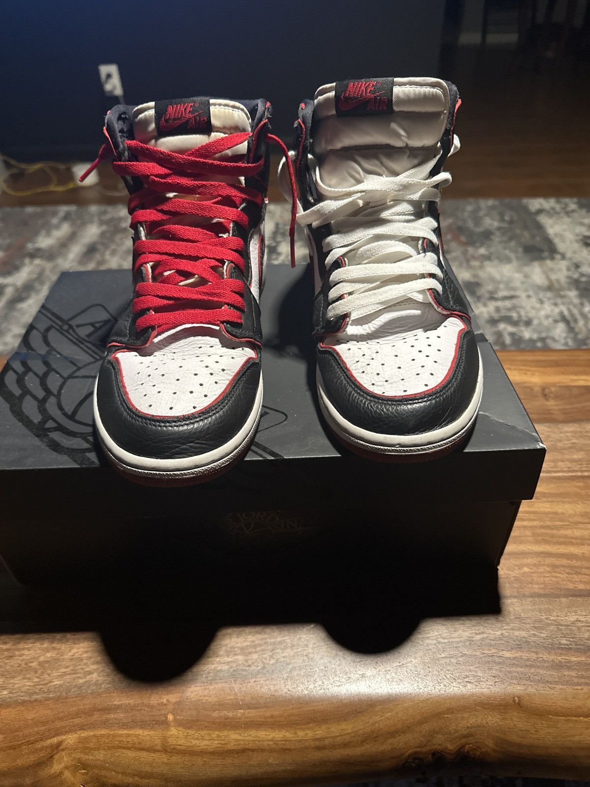 Jordan Brand Jordan 1 bloodline Size US 10.5 / EU 43-44 - 5 Thumbnail