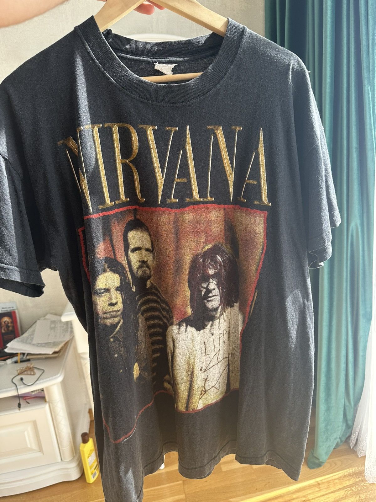Nirvana × Vintage Vintage Nirvana Flipper 1998 Licensed T-shirt Size US L / EU 52-54 / 3 - 6 Thumbnail