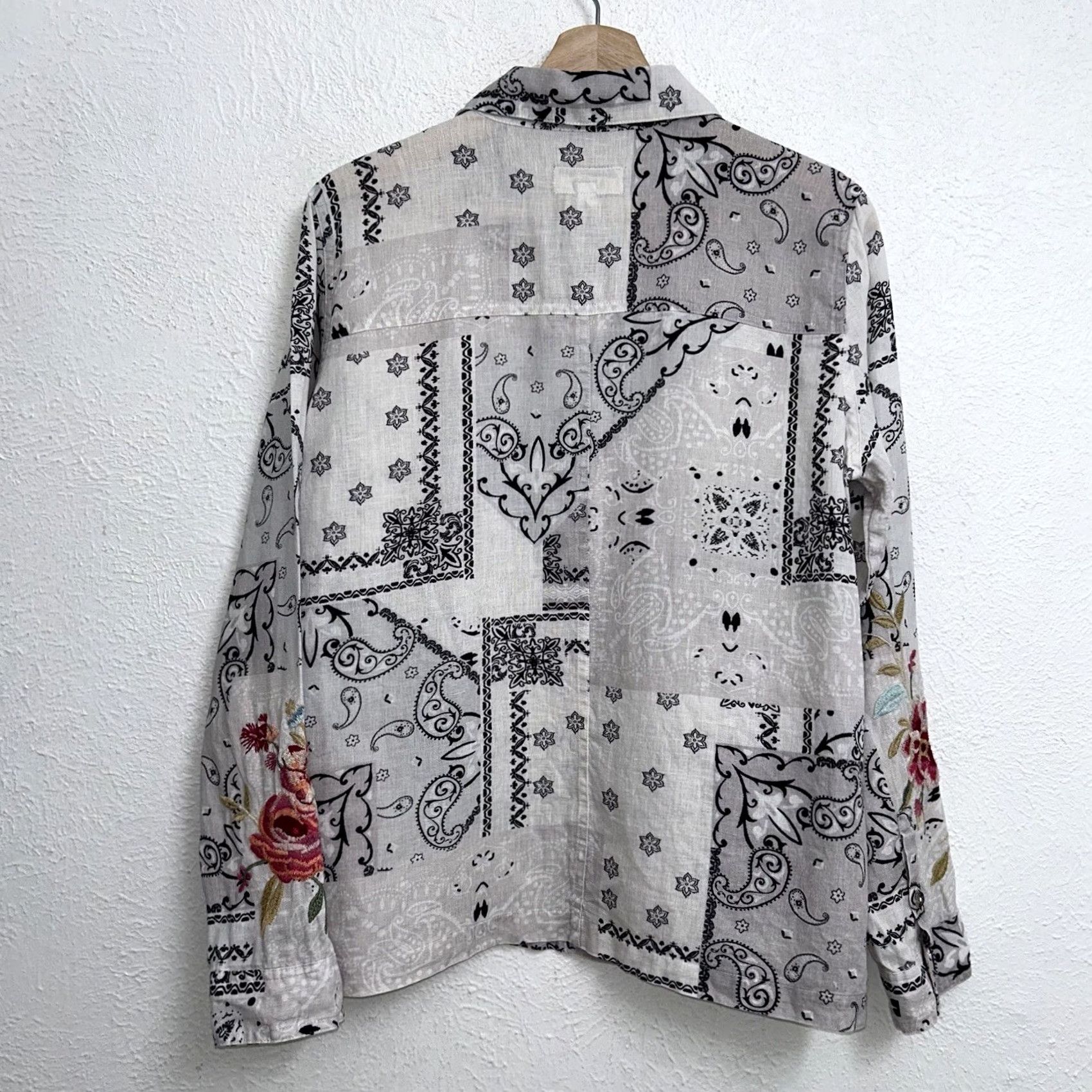 Johnny Was Johnny Was Workshop Ashton Bandana Worker Jacket Embroidered Women’s Small Linen Multicolor Floral Long Sleeve Casual Bohemian Womens Size S / US 4 / IT 40 - 2 Thumbnail
