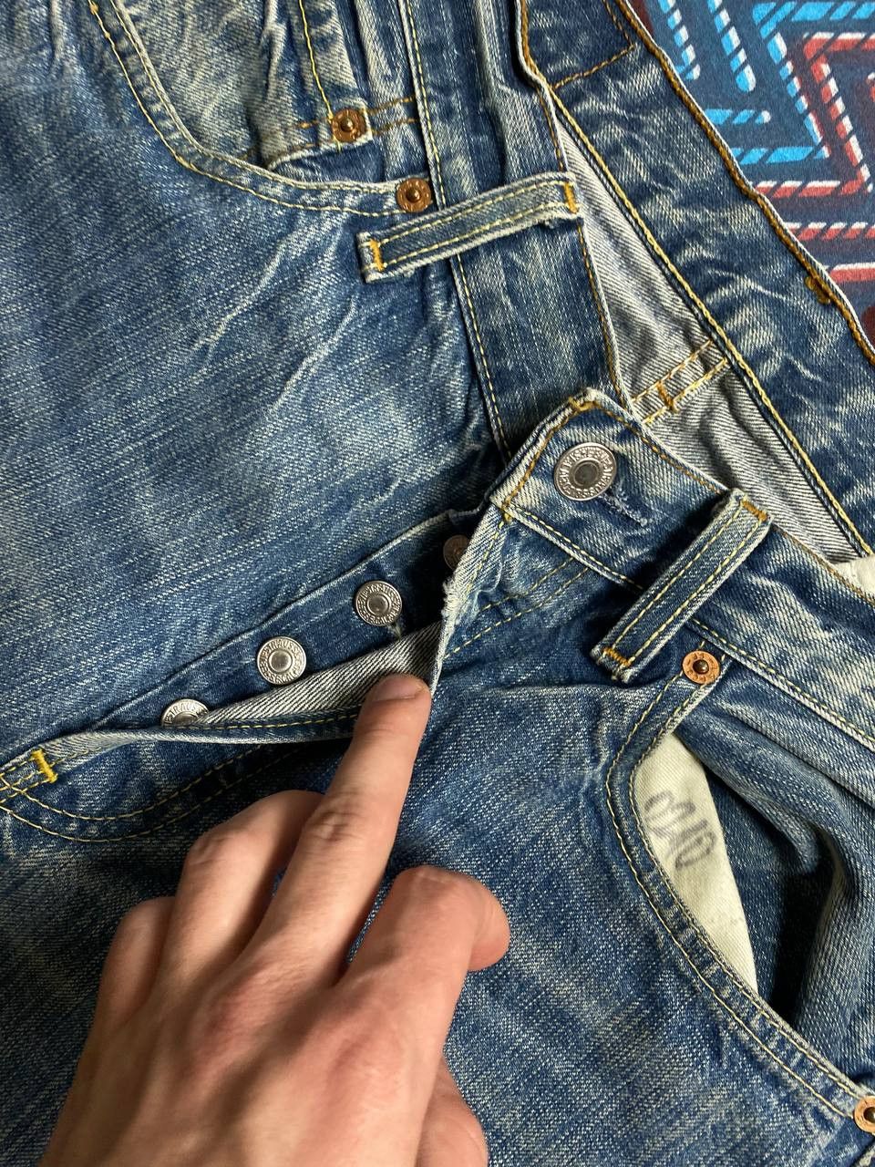 Levi's × Vintage VINTAGE Y2K LEVI'S 501 DARK WASH DENIM JEANS Size US 32 / EU 48 - 21 Thumbnail