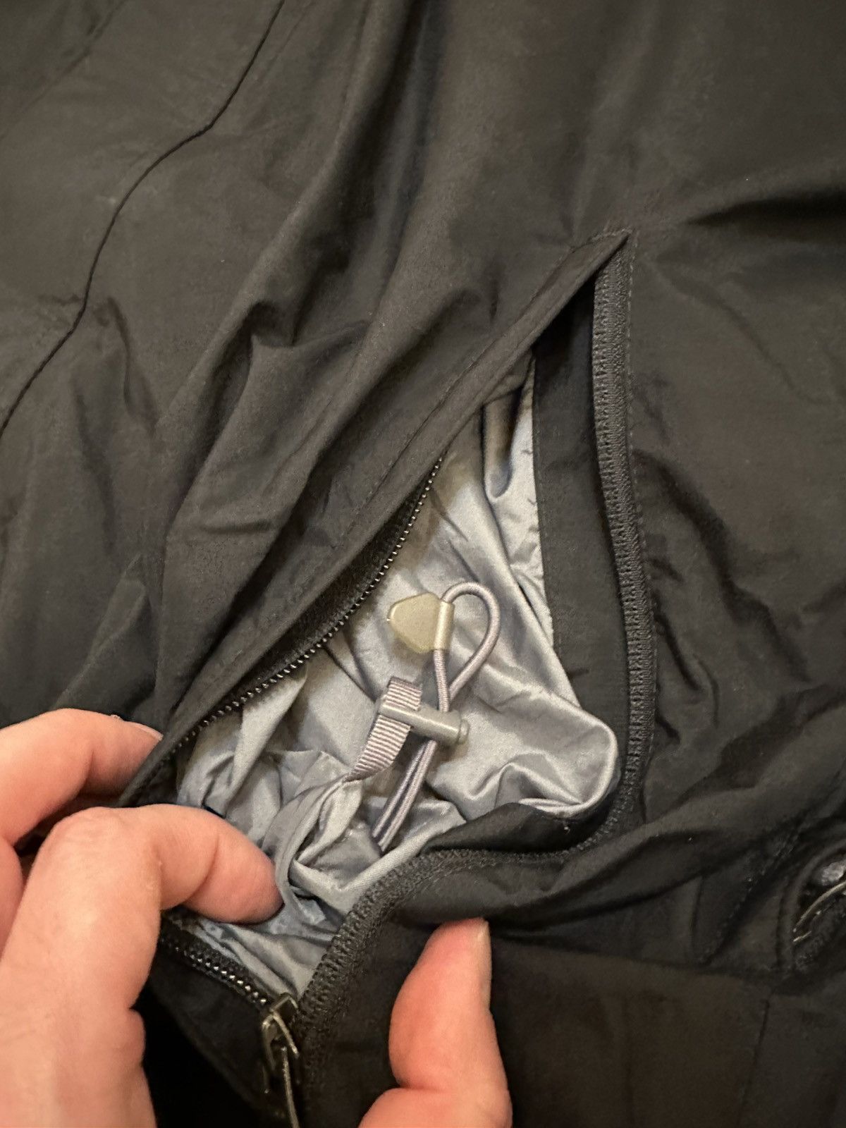 Nike ACG VTG Mens’s Nike ACG Storm Fit Jacket #3-Size Large Size US L / EU 52-54 / 3 - 4 Thumbnail