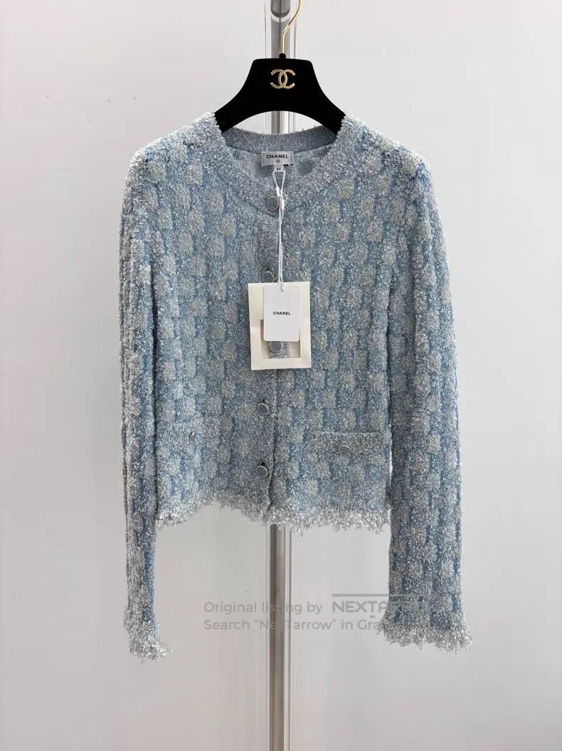 Chanel Chanel Thin glitter blue knitted cardigan coat Size XXS / US 00 / IT 34 - 1 Thumbnail