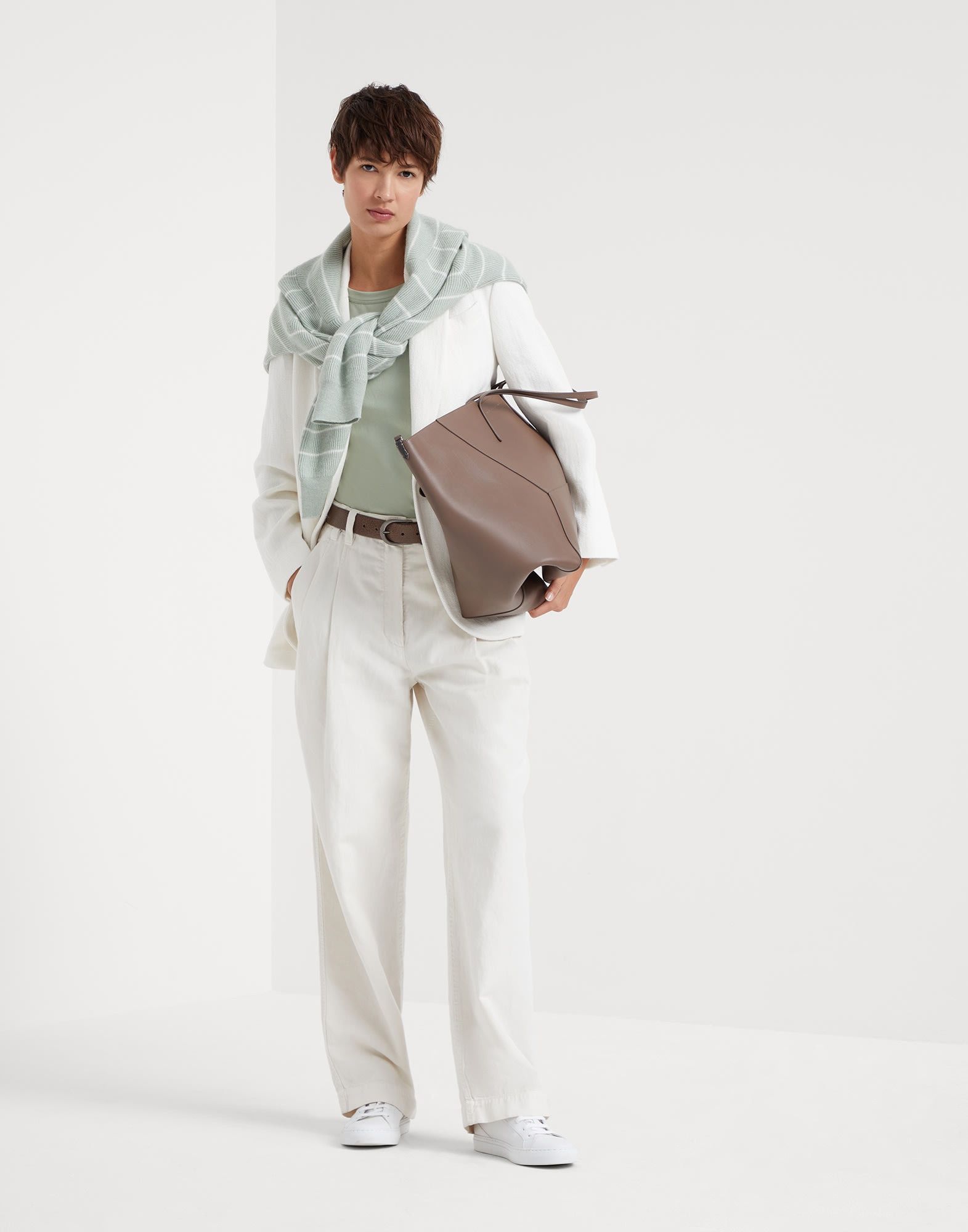 Brunello Cucinelli o1w1db10825 Blouse in Light/Pastel Green Size XL / US 12-14 / IT 48-50 - 5 Thumbnail