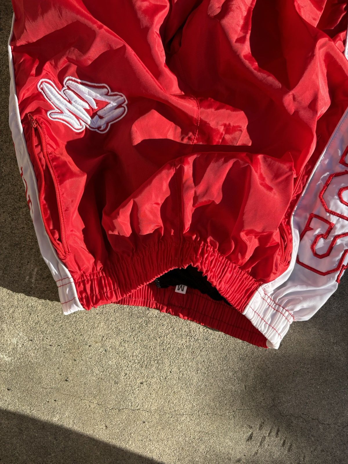 Other ig brand tracksuit sweats Size US 32 / EU 48 - 2 Thumbnail
