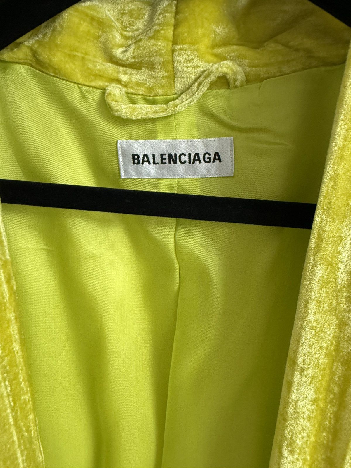 Balenciaga Balenciaga 2019 Runway velvet pajama shirt belted robe Size US M / EU 48-50 / 2 - 3 Thumbnail