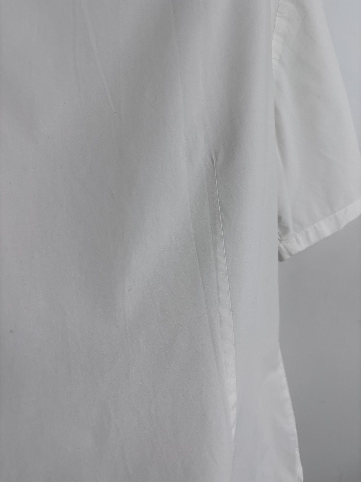 Gianfranco Ferre Vintage Gianfranco Ferre Women’s White Short Sleeve Shirt Size L / US 10 / IT 46 - 22 Thumbnail