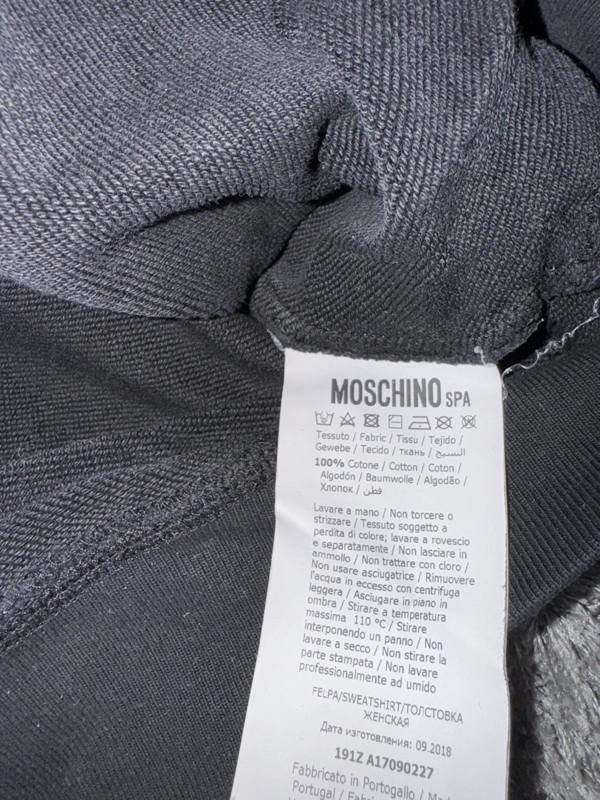 Moschino Moschino Couture Hoodie Size US L / EU 52-54 / 3 - 4 Thumbnail