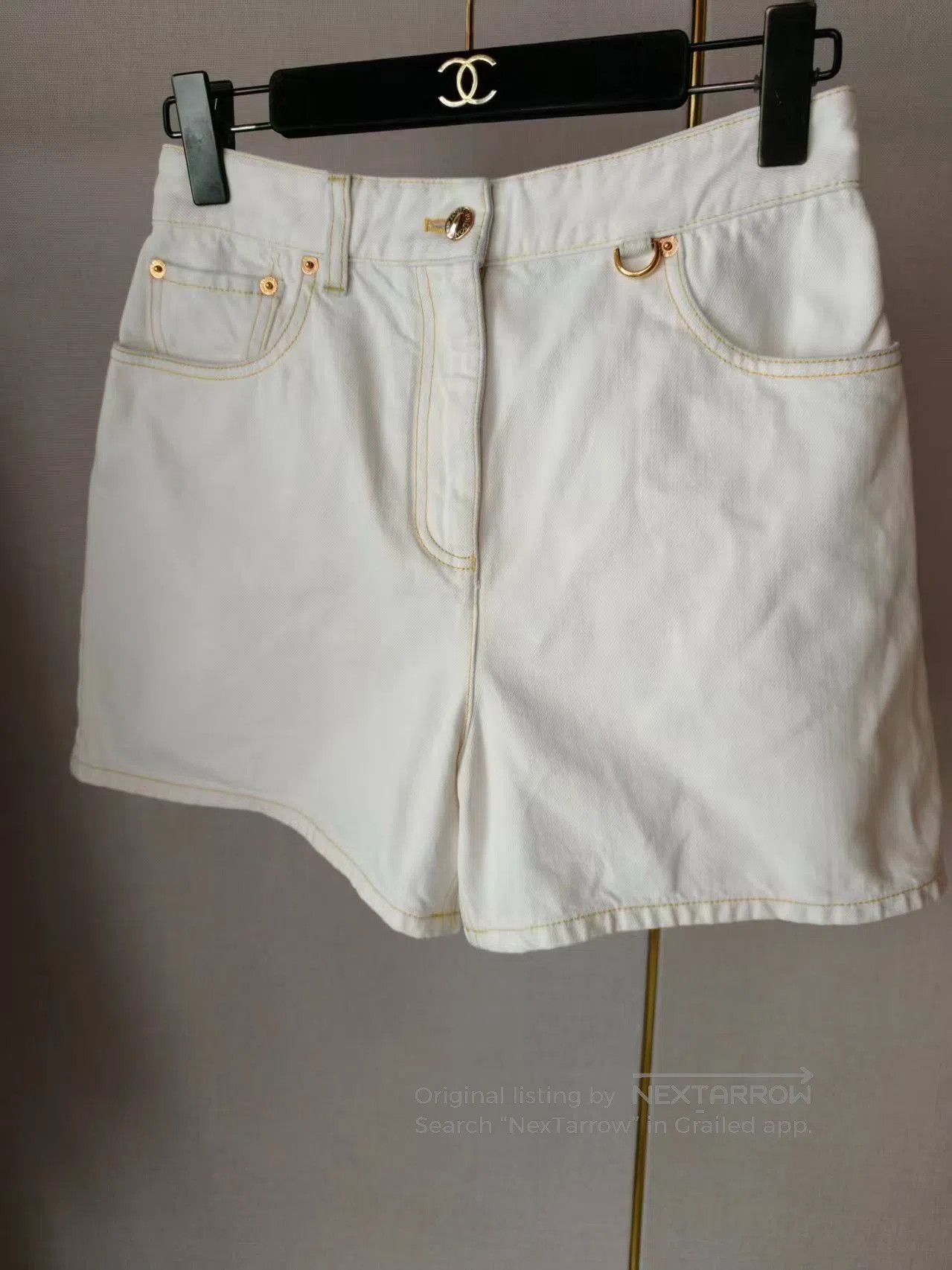 Louis Vuitton LV Authentic Women's Shorts. Size 31" - 1 Thumbnail