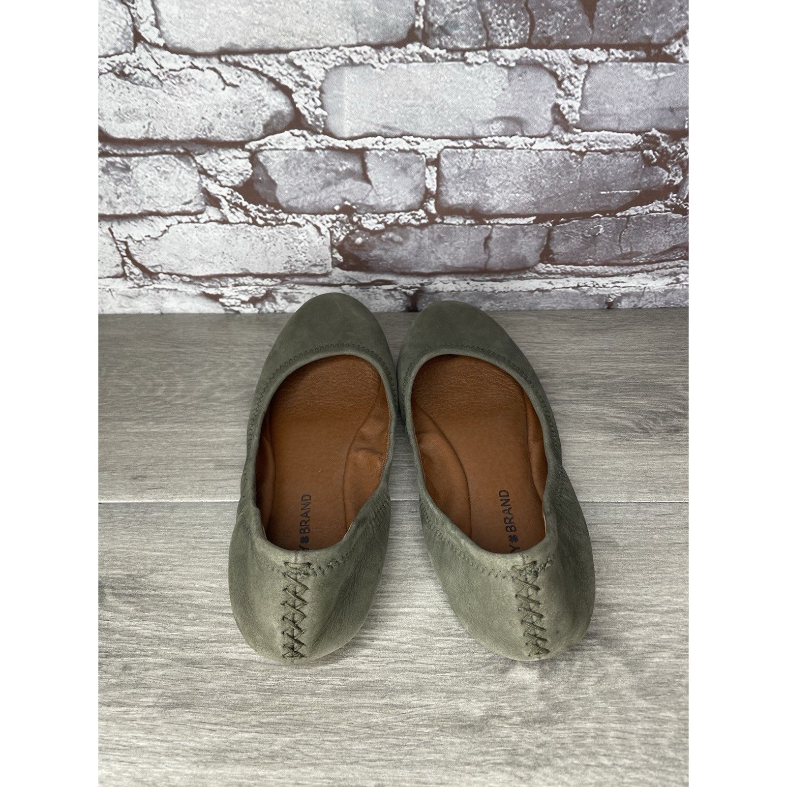 Lucky Brand Lucky Brand Olive Green Suede Erin Round Toe Ballet Flats Wo Size US 8.5 / IT 38.5 - 6 Thumbnail