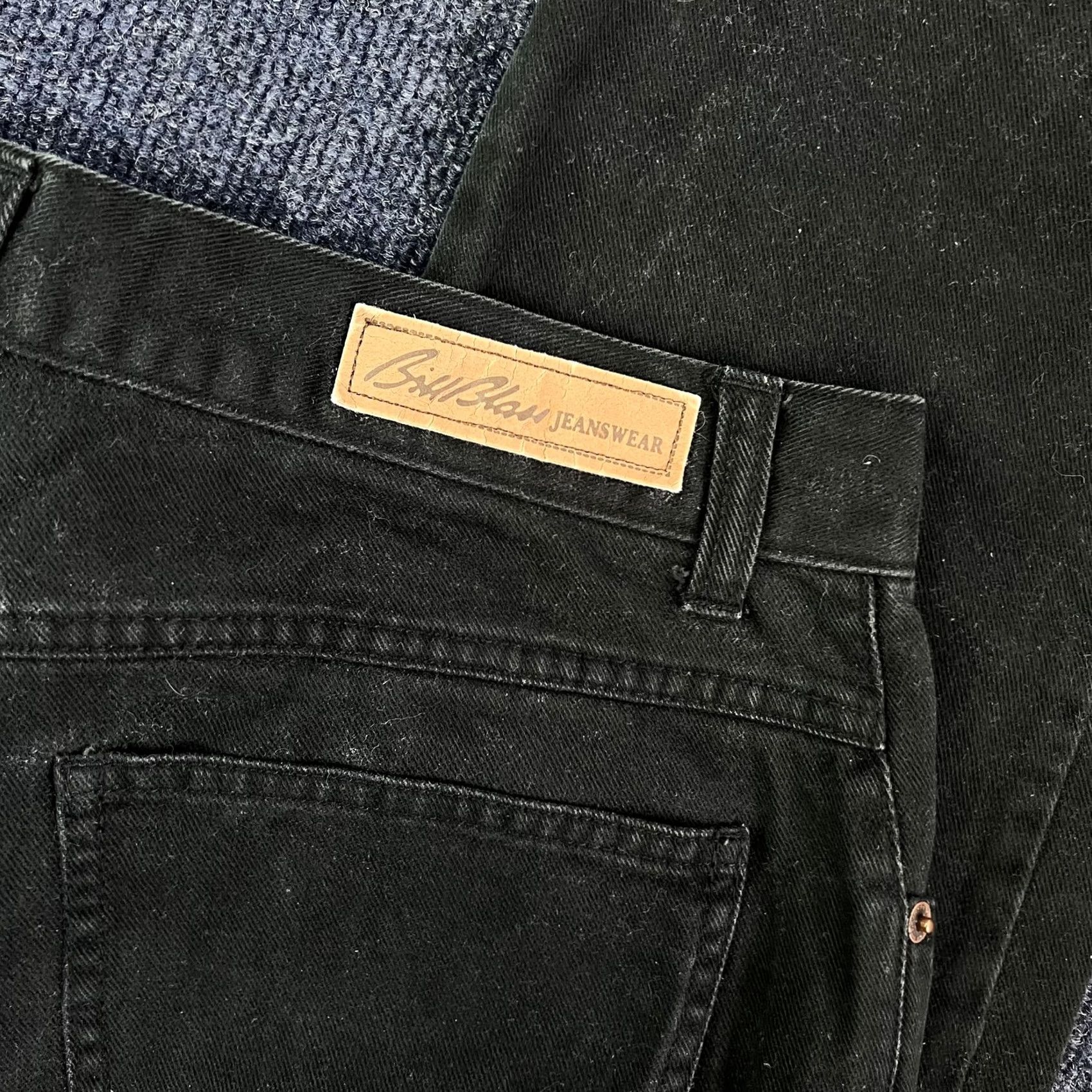 Bill Blass VINTAGE Bill Blass Jeans Womens 8 Black High Rise Tapered Mom Denim Easy Fit Size 30" / US 8 / IT 44 - 2 Thumbnail