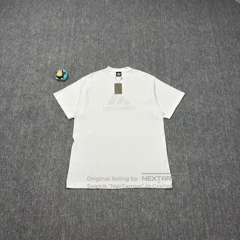 Balenciaga Balenciaga White Slogan Short Sleeve Size US S / EU 44-46 / 1 - 8 Thumbnail