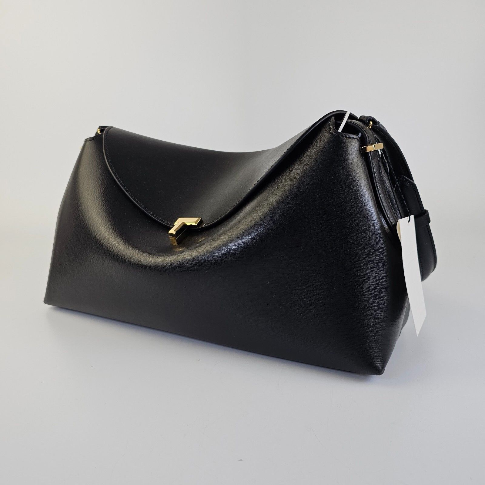 Toteme TOTEME T-Lock Black/Gold Leather Top Handle Bag New Size ONE SIZE - 4 Thumbnail