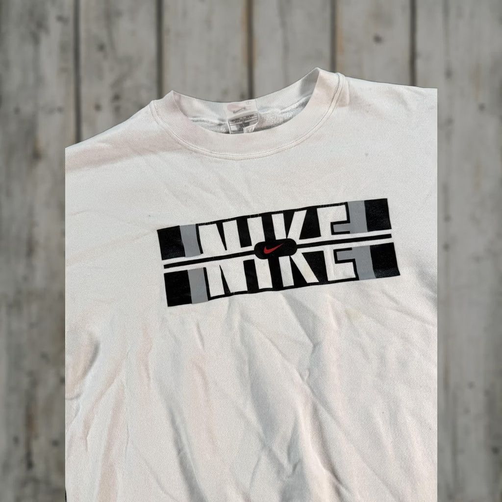 Nike Item Specifications: Brand: Nike Size US L / EU 52-54 / 3 - 1 Thumbnail