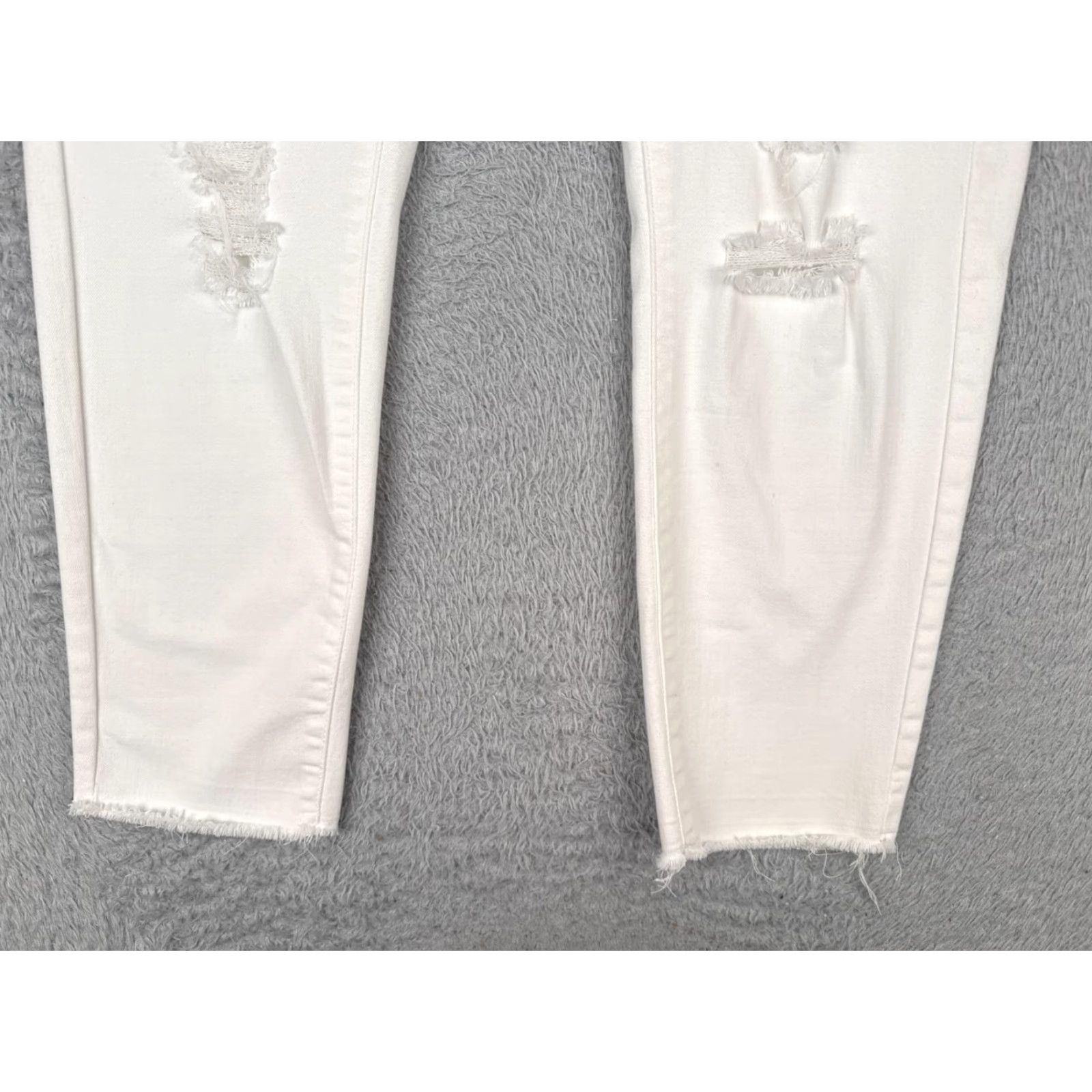 Vintage a.n.a Jeans Womens 10 White Denim Skinny Ankle Distressed Cotton Blend 32x25 Jeans Women's 10 White Denim Skinny Ankle Distressed Cotton Blend 32x25 Size 32" / US 10 / IT 46 - 2 Thumbnail