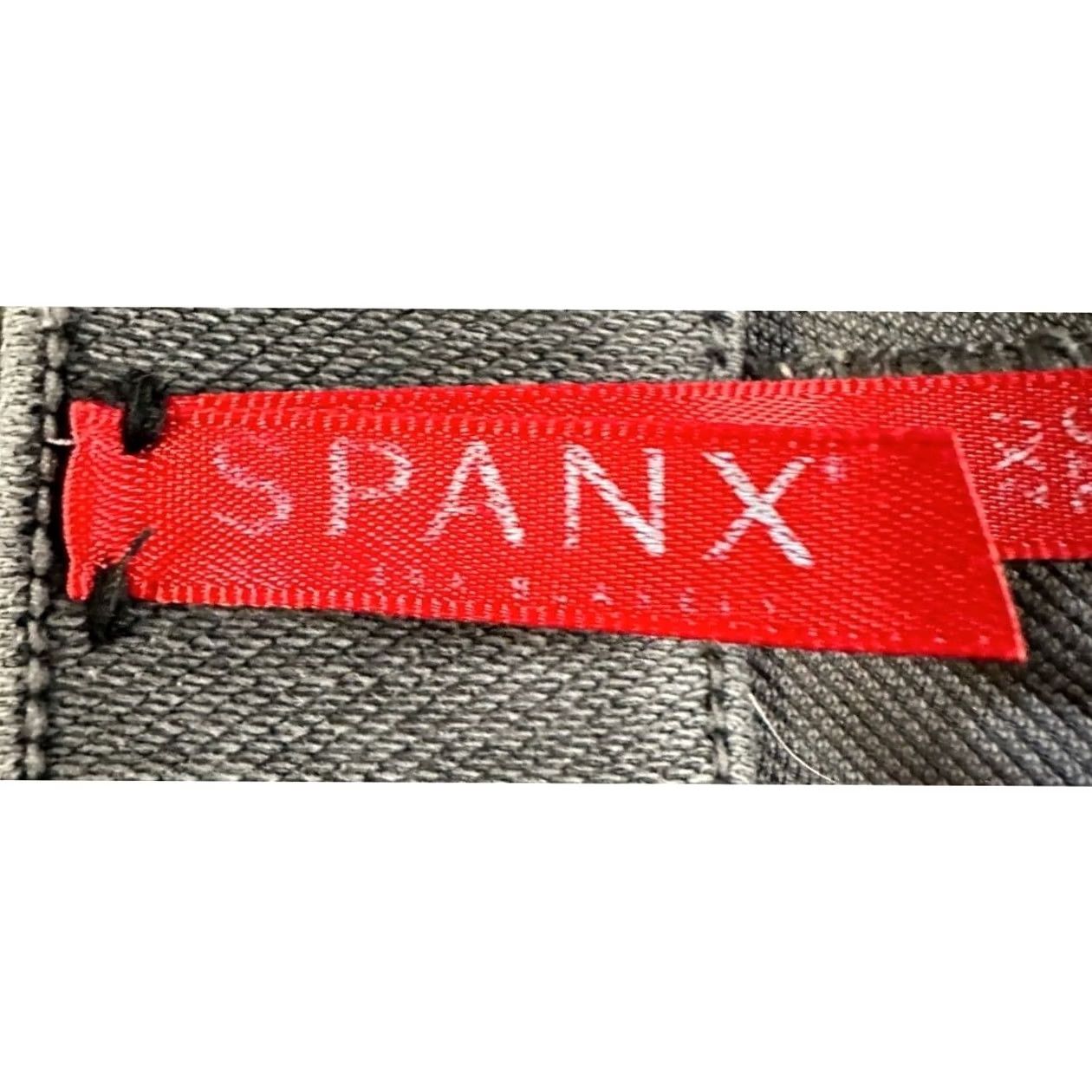 Spanx Spanx Jean-ish Leggings Grey Acid Wash High Rise 2X Plus Size Jegging Pockets Shaping Stretch Denim Size 40" / US 18 - 3 Thumbnail