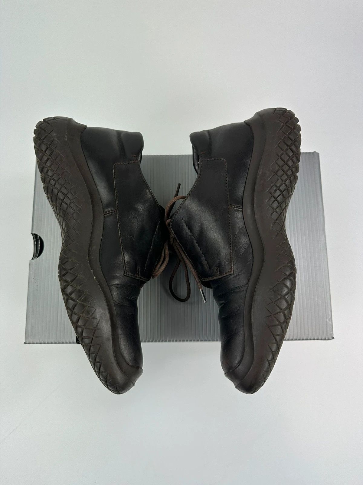 Prada Prada FW1999 Vibram Puddle Sole Loafer Leather Size US 7 / IT 37 - 6 Thumbnail