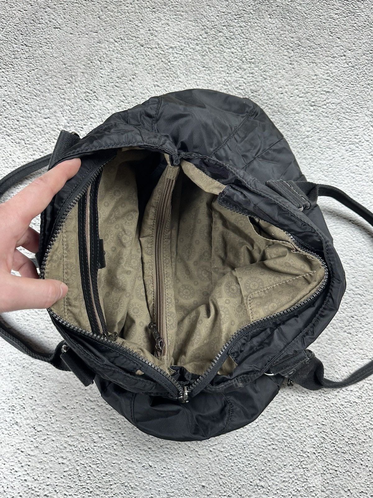 Japanese Brand Kipling Shoulder Bag Japan Y2K Avant Garde SK8 GGL Bag Style Size ONE SIZE - 12 Thumbnail
