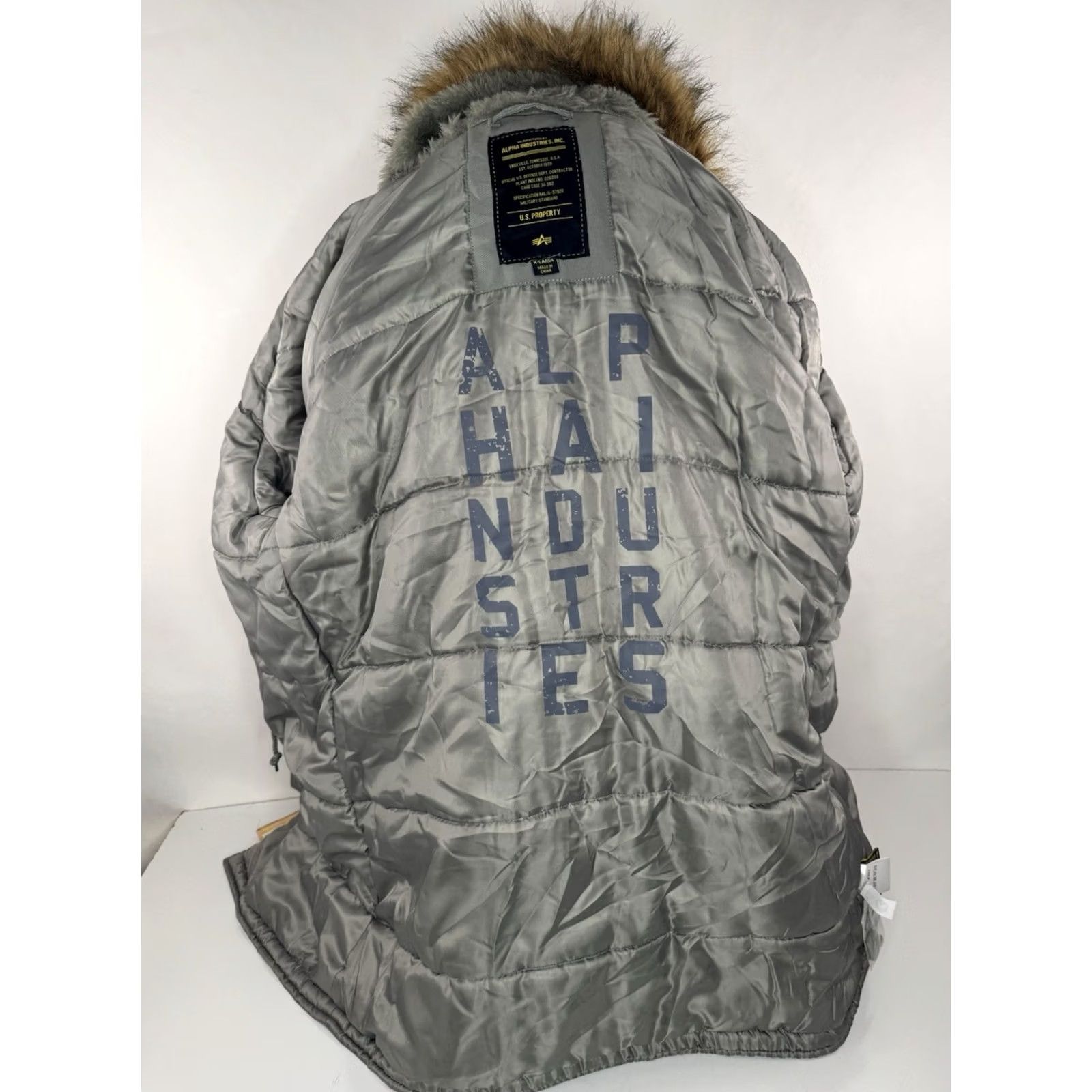 Vintage ALPHA INDUSTRIES Parka XL Military Green New w Tag ALTITUDE Knoxville Patch Fur Collar Coat Mens Size US XL / EU 56 / 4 - 5 Thumbnail