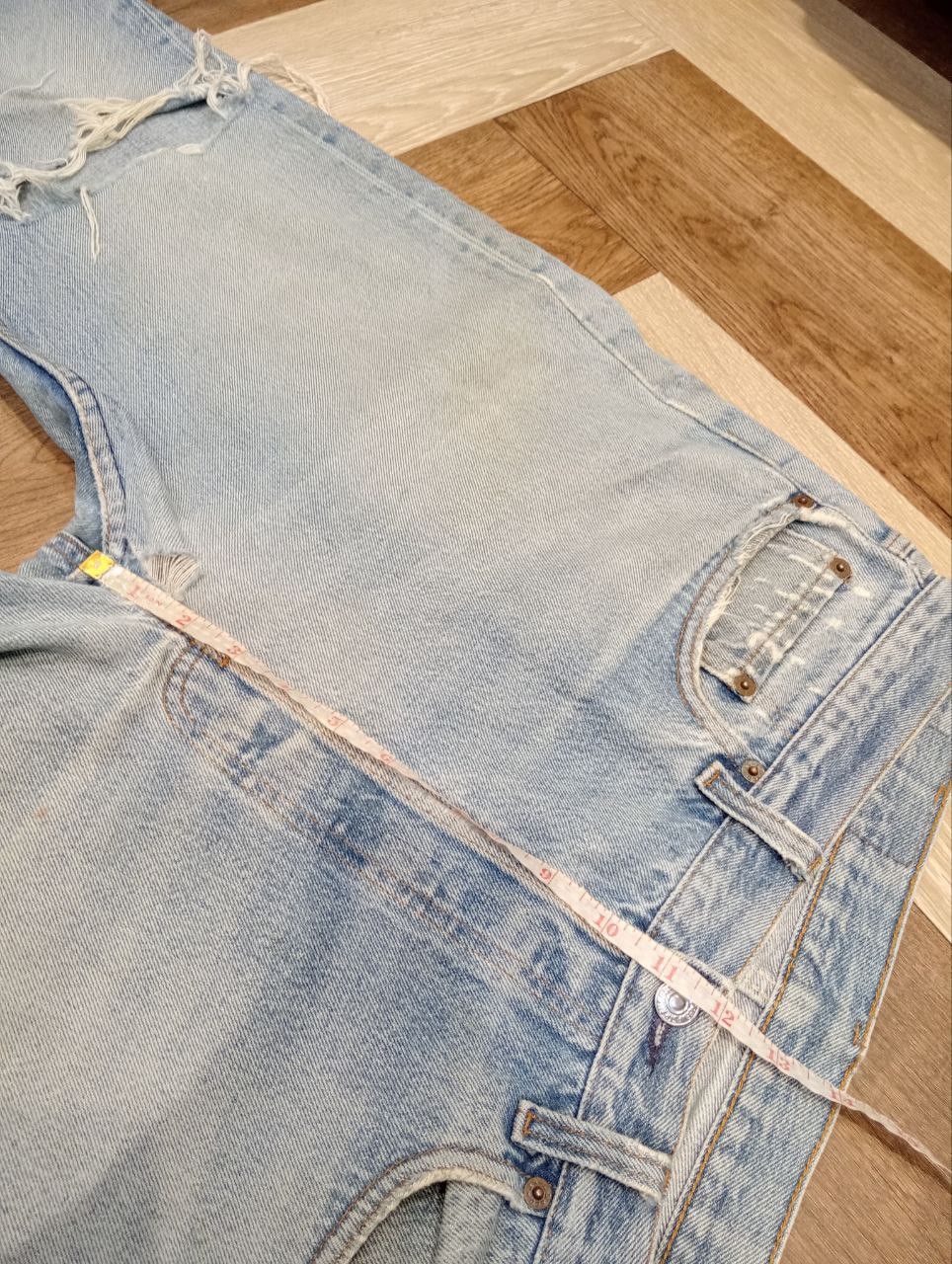 Levi's Vintage Clothing VINTAGE LEVI'S 501 BLUE DISTRESSED DENIM JEANS Size US 36 / EU 52 - 18 Thumbnail