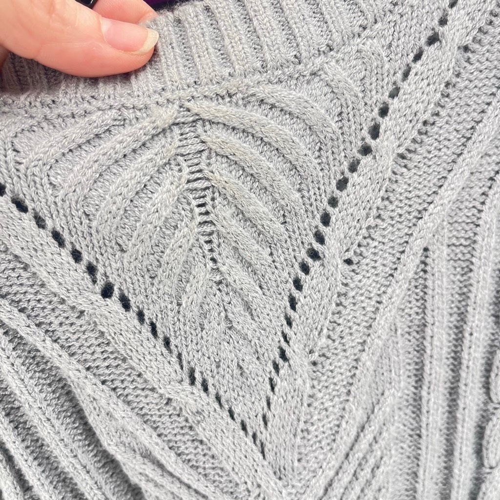 Other Lane Bryant Women's Cable Knit Cold Shoulder Pullover Sweate Size XL / US 12-14 / IT 48-50 - 6 Thumbnail