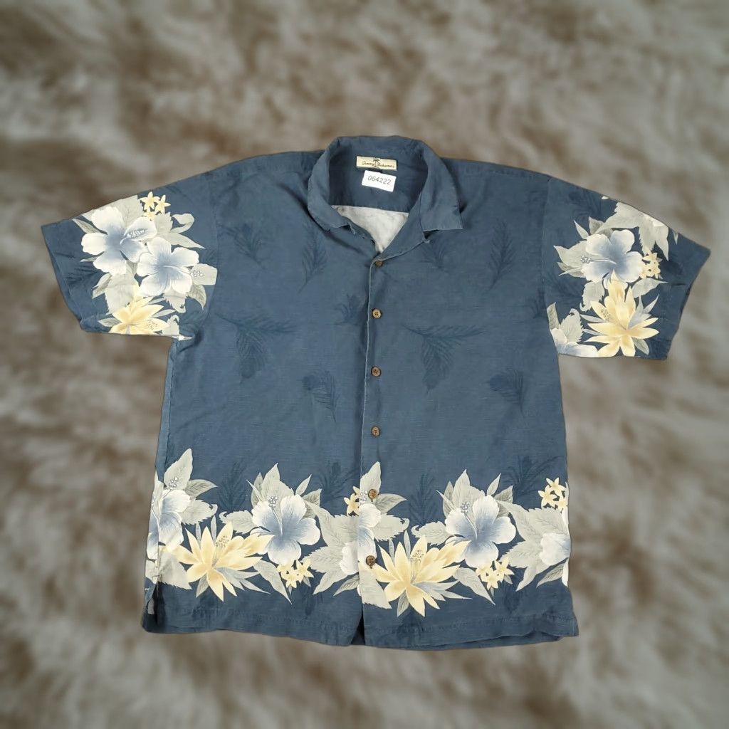 Tommy Bahama Tommy Bahama Shirt Mens Large Blue Floral Silk Camp Collar Hawaiian Button Up Size US L / EU 52-54 / 3 - 1 Thumbnail